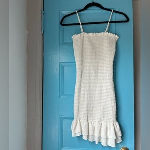 Ivory Tube dress w/ruffled bottom